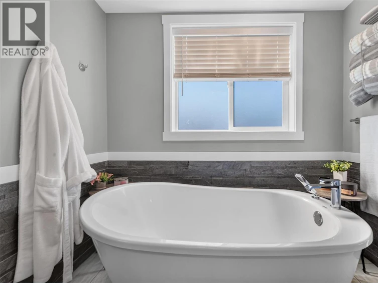 38-2592 Alpen Paradies Road, Blind Bay, BC, V0E 1H1 - 36