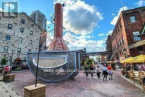 2403-70 Distillery Lane, Toronto, ON, M5A 0E3 - 31