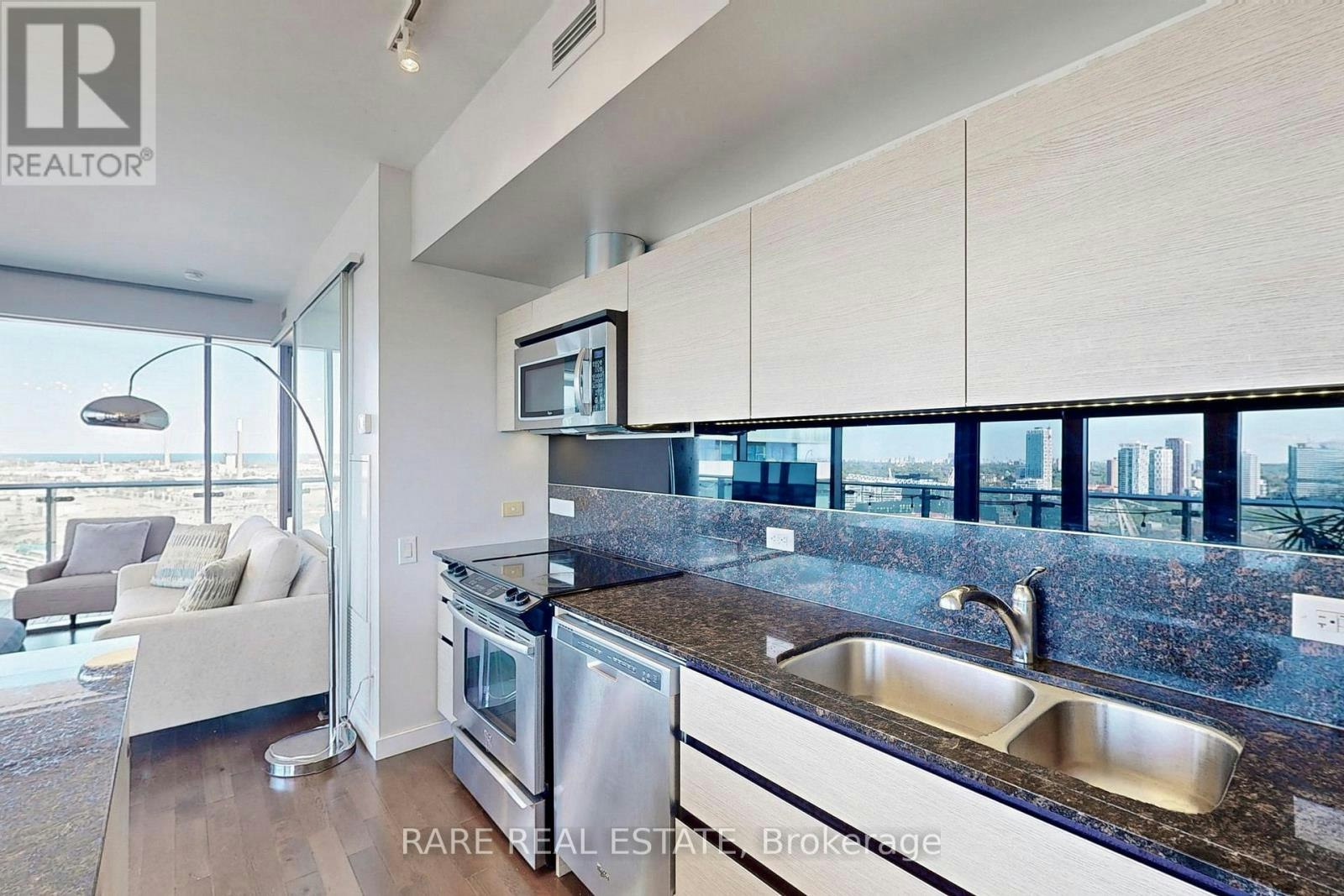 2403-70 Distillery Lane, Toronto, ON, M5A 0E3 - 11