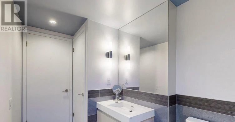 2403-70 Distillery Lane, Toronto, ON, M5A 0E3 - 18