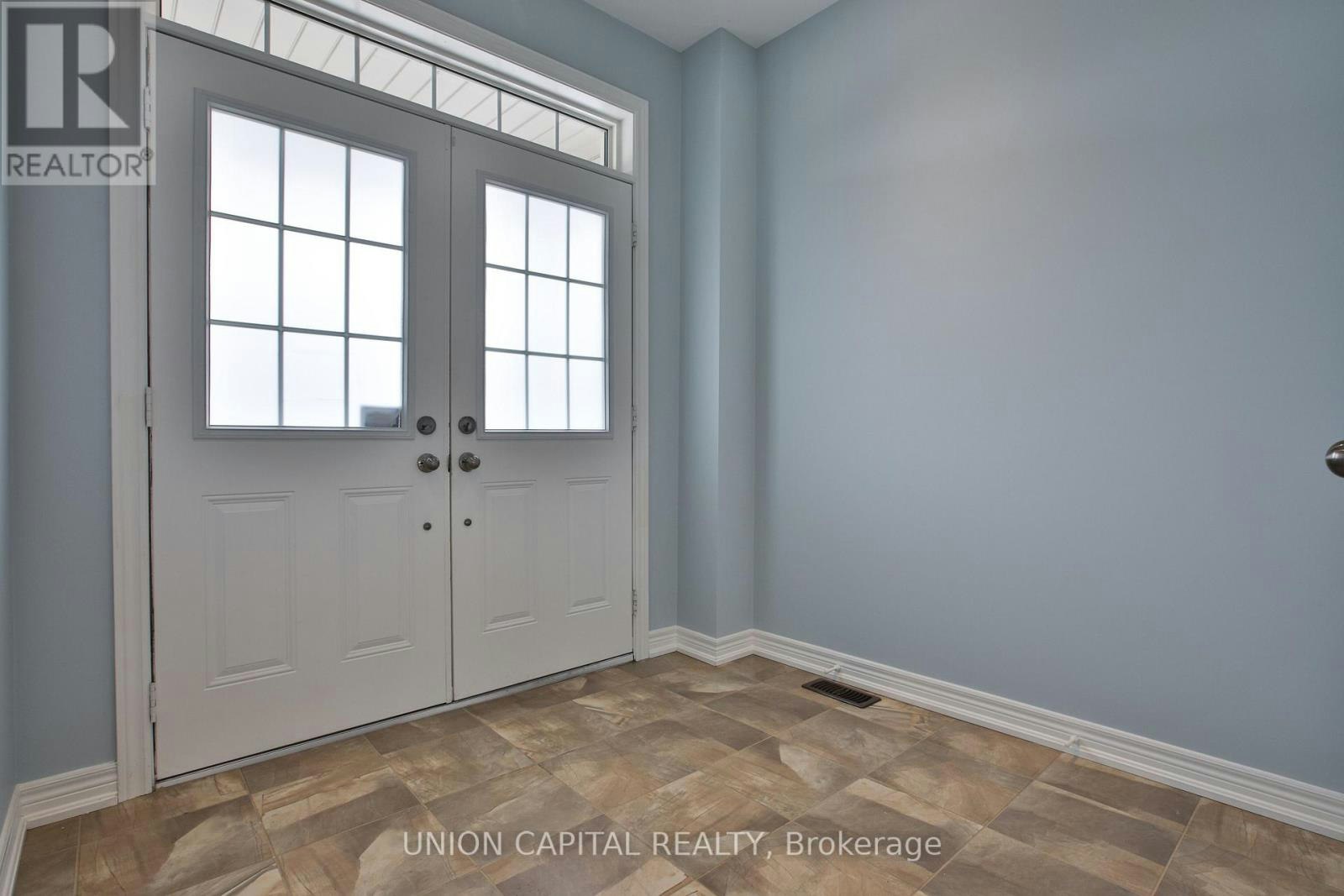 3 Lindvest Crescent, Vaughan, ON, L6A 4N3 - 5