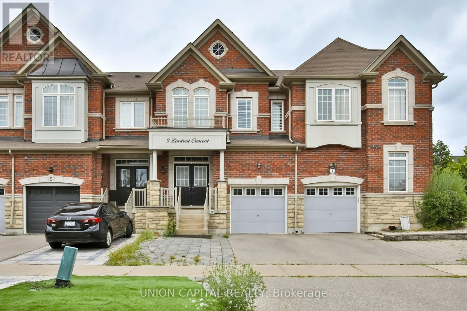 3 Lindvest Crescent, Vaughan, ON, L6A 4N3 - 2