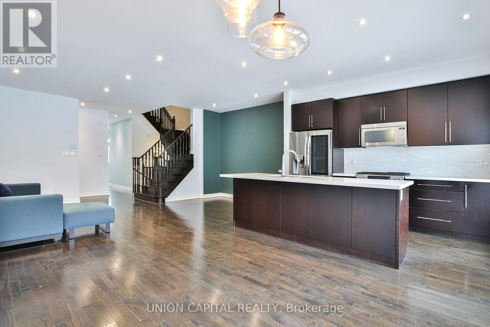 3 Lindvest Crescent, Vaughan, ON, L6A 4N3 - 8