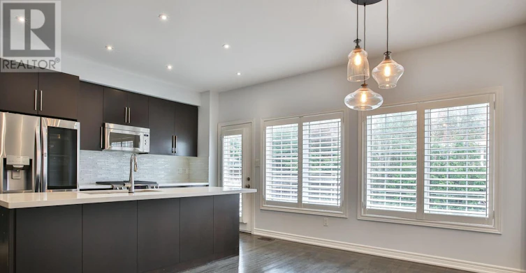 3 Lindvest Crescent, Vaughan, ON, L6A 4N3 - 12