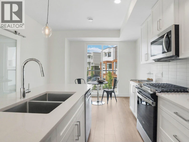 46-720 Valley Road, Kelowna, BC, V1V 0E1 - 11