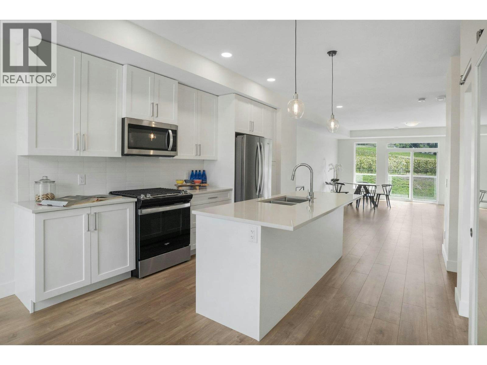46-720 Valley Road, Kelowna, BC, V1V 0E1 - 8