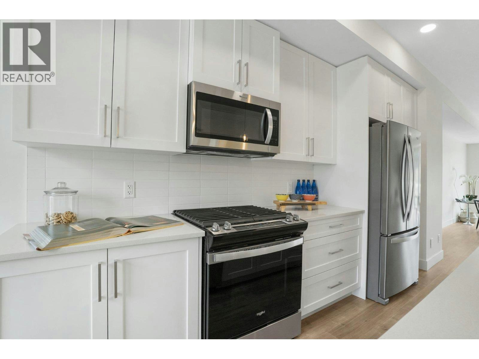 46-720 Valley Road, Kelowna, BC, V1V 0E1 - 9