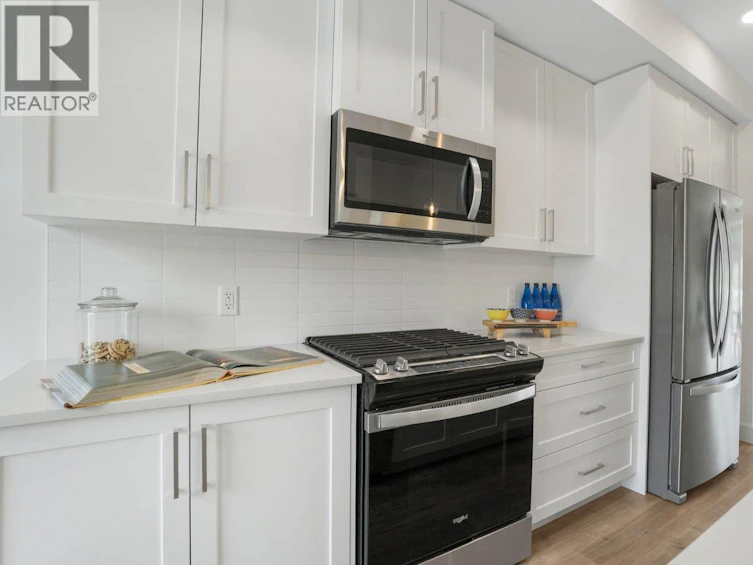 46-720 Valley Road, Kelowna, BC, V1V 0E1 - 9