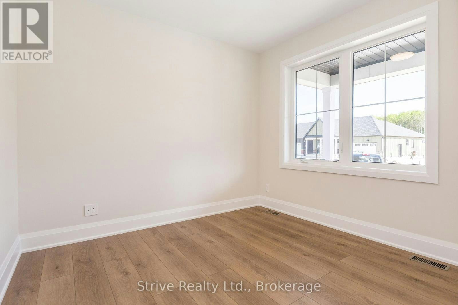 14 Northland Court, Oro-Medonte, ON, L9J 1C4 - 3