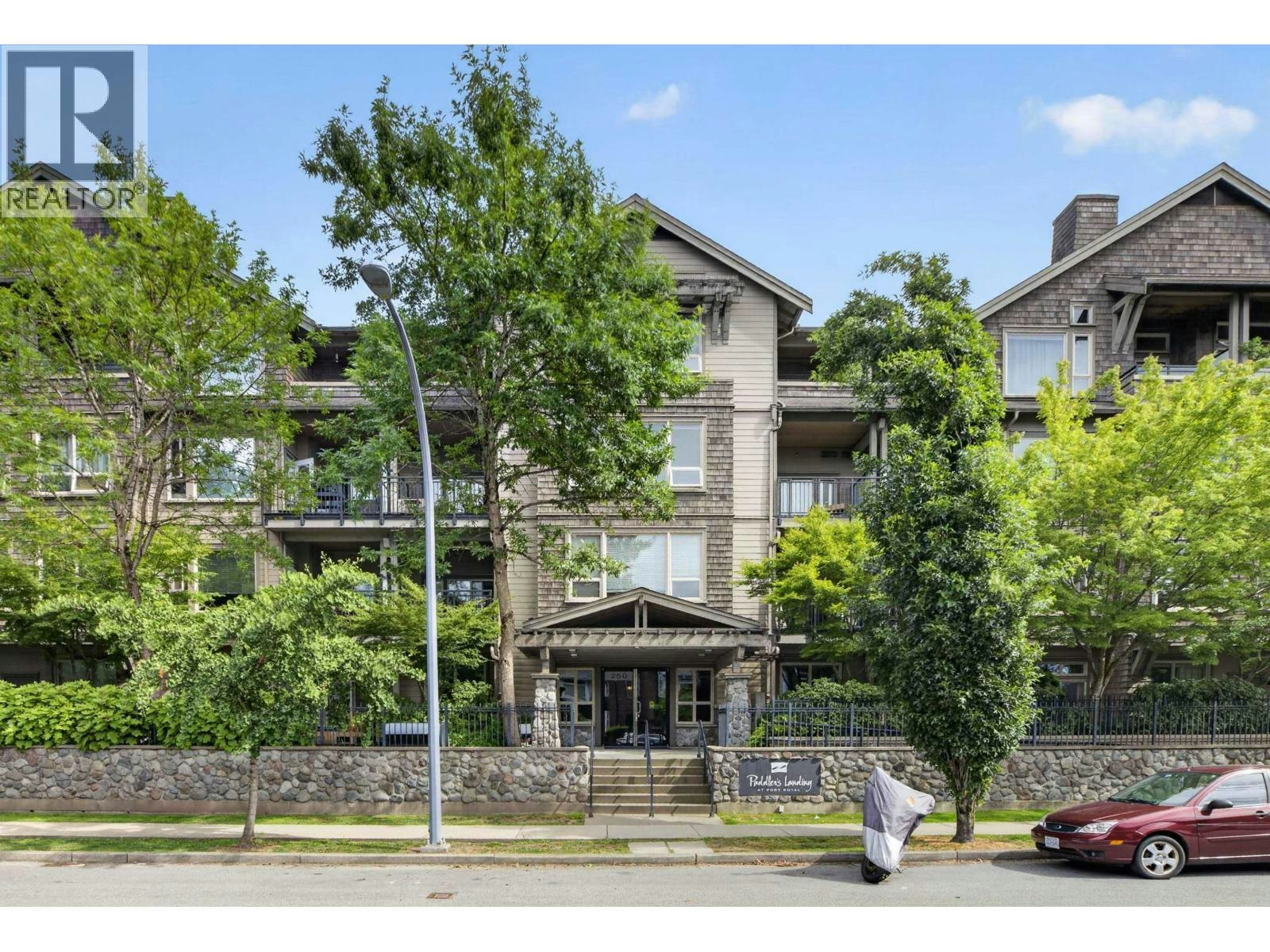 310-250 Salter Street, New Westminster, BC, V3M 0B7