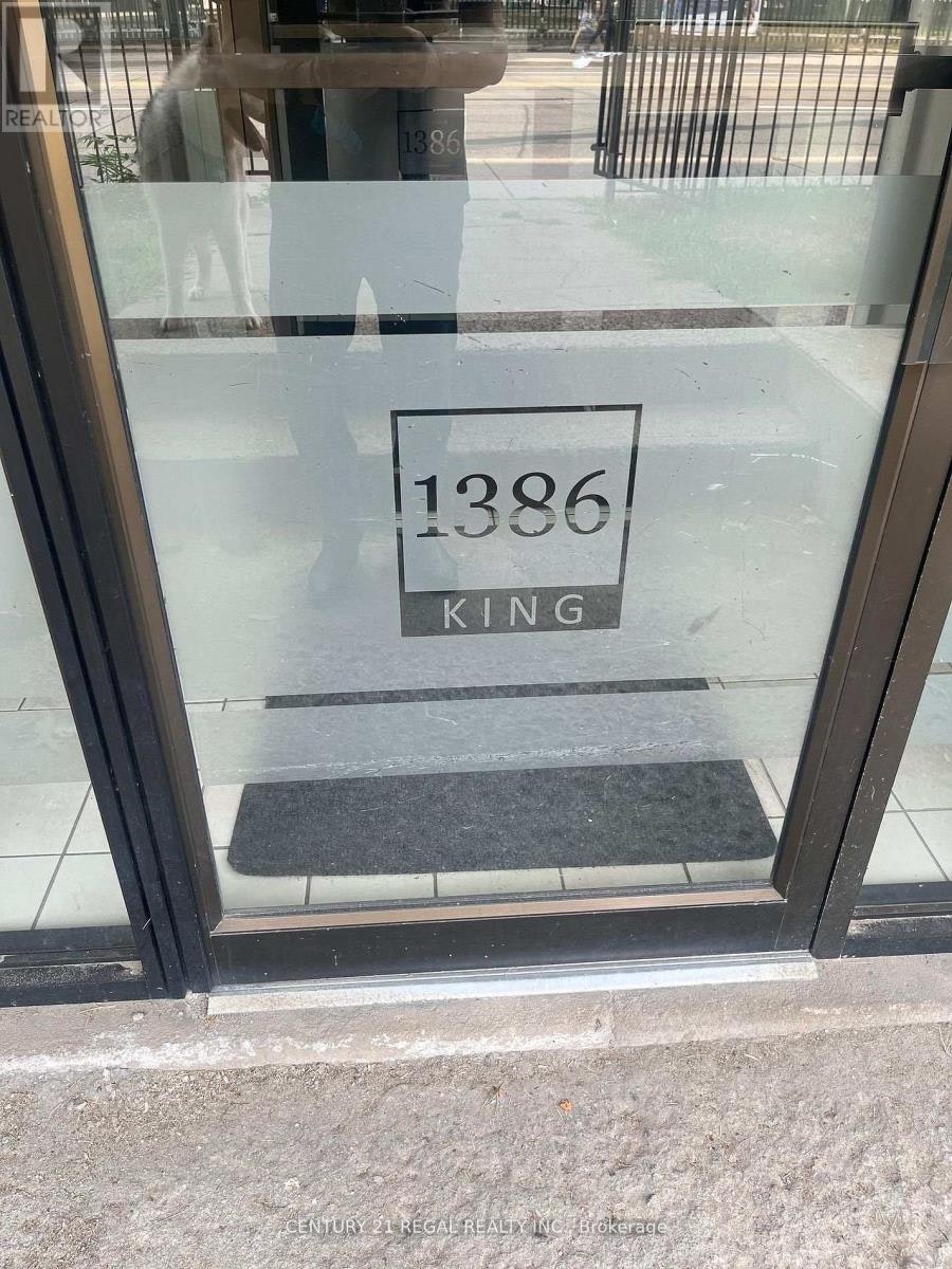 1384 King Street W, Toronto, ON, M6K 1H5