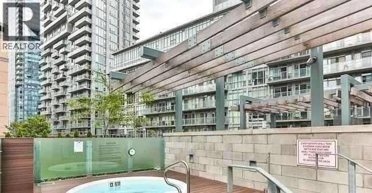 407-30 Nelson Street, Toronto, ON, M5V 0H5 - 3