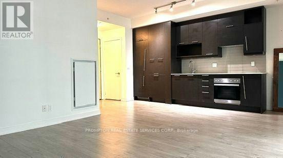407-30 Nelson Street, Toronto, ON, M5V 0H5 - 13