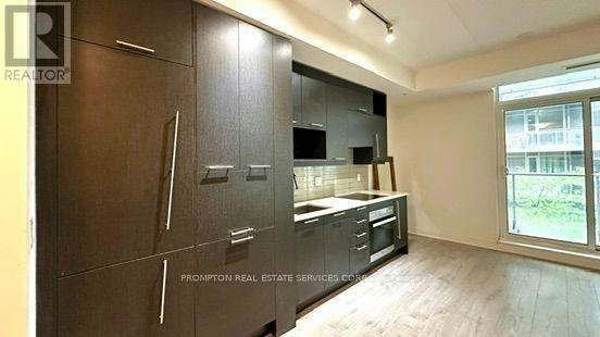 407-30 Nelson Street, Toronto, ON, M5V 0H5 - 7