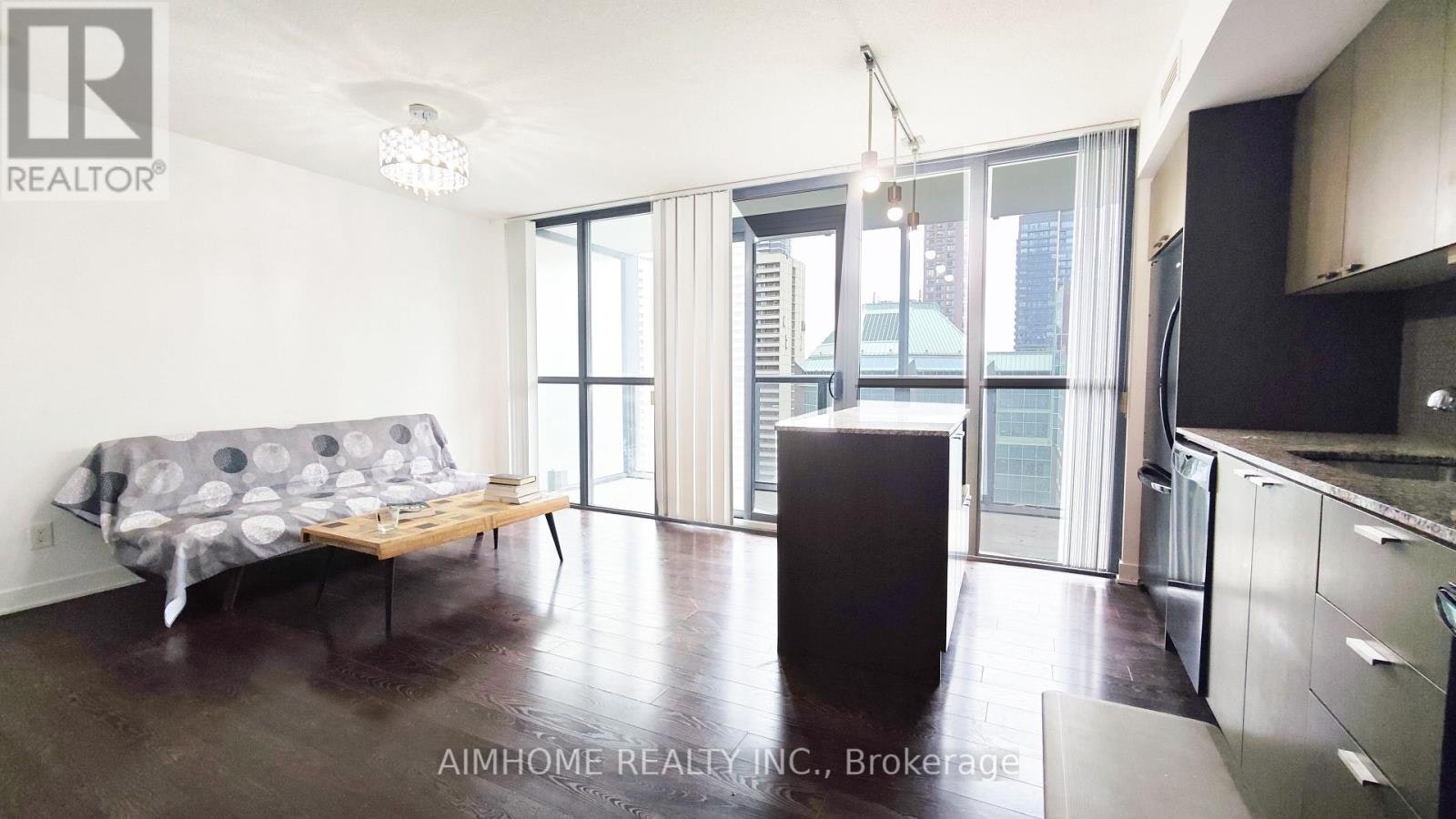 1510-110 Charles Street E, Toronto, ON, M4Y 1T5