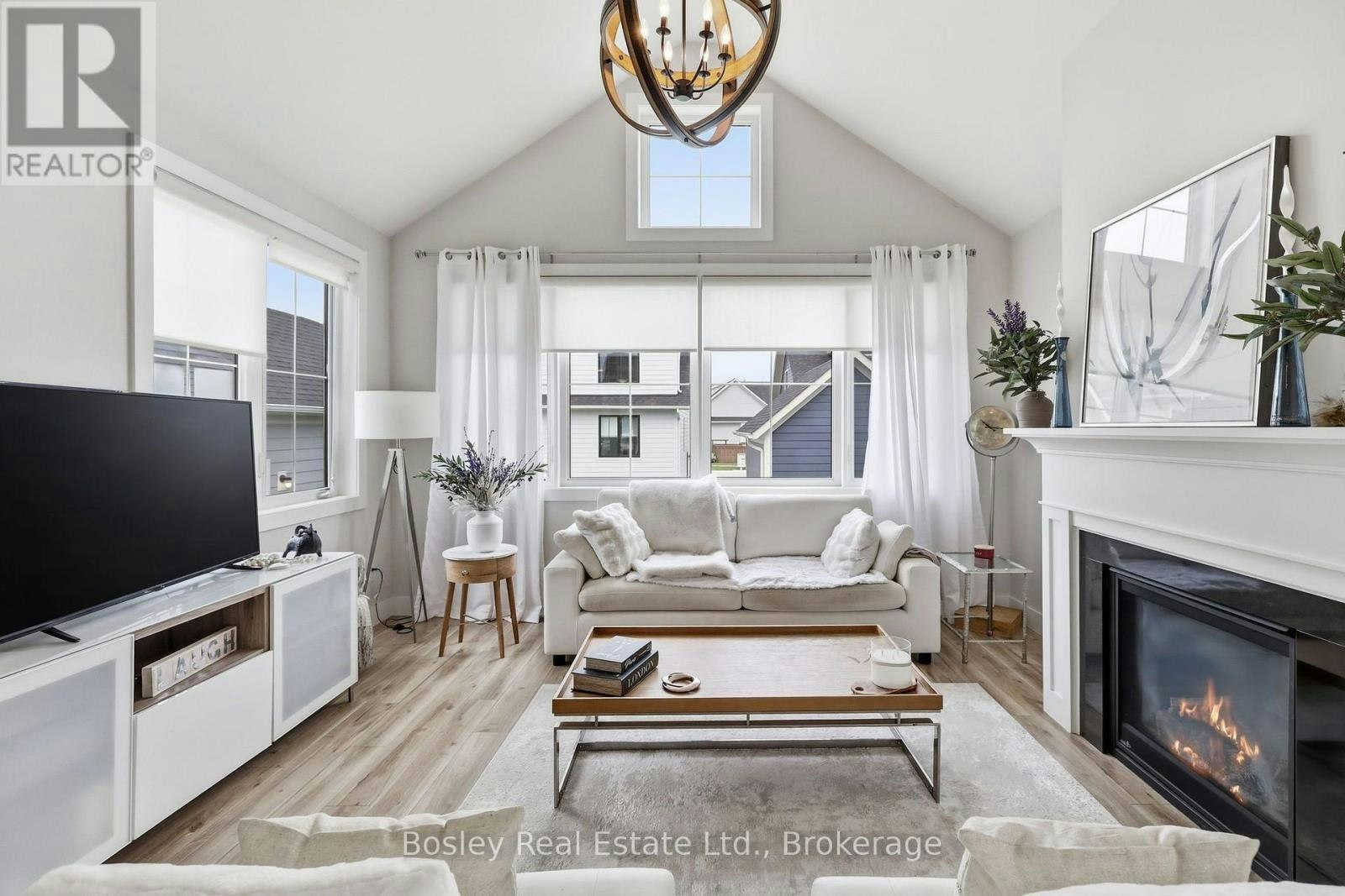 104 Sycamore Street, Blue Mountains, ON, L9Y 5S9 - 31