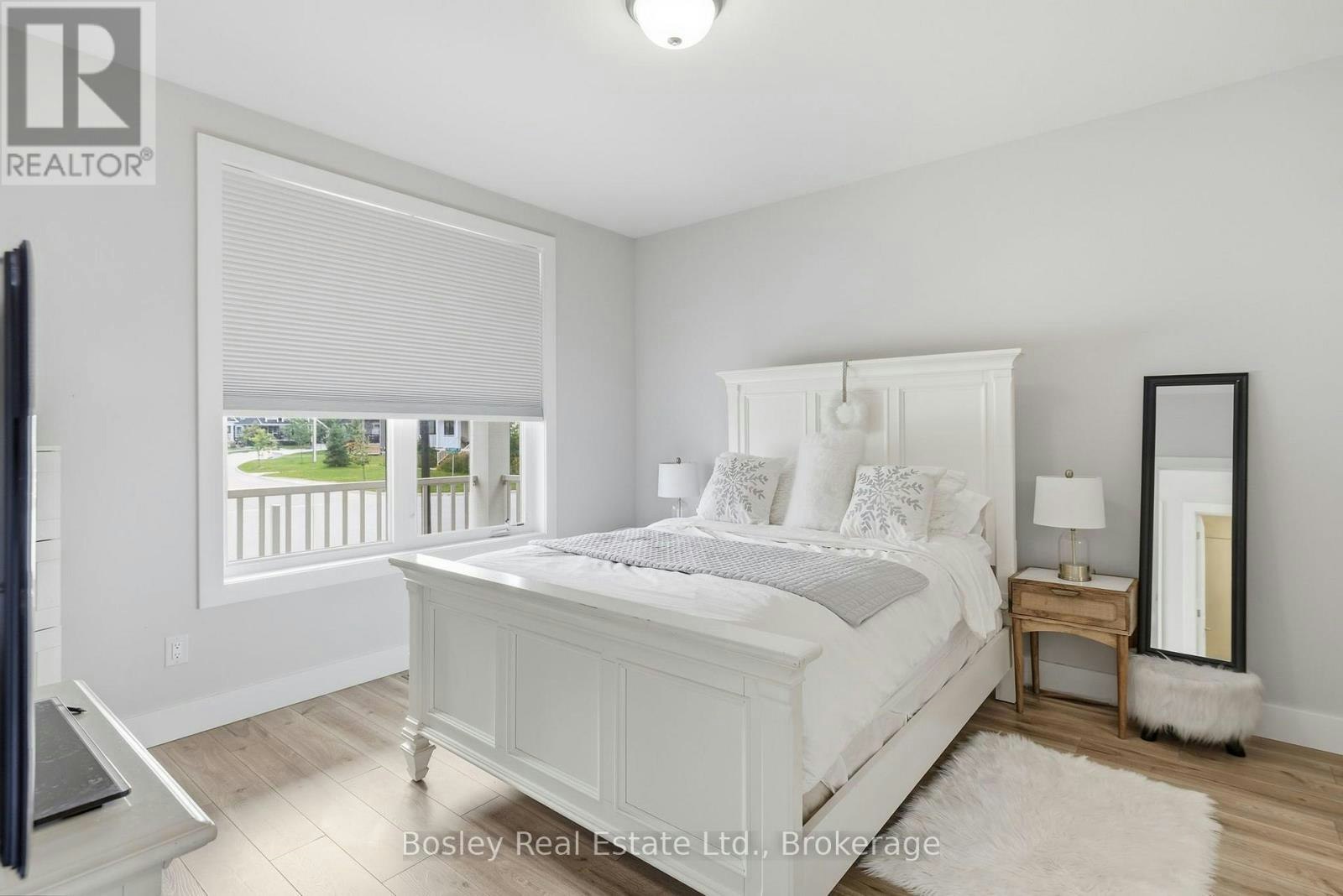 104 Sycamore Street, Blue Mountains, ON, L9Y 5S9 - 8