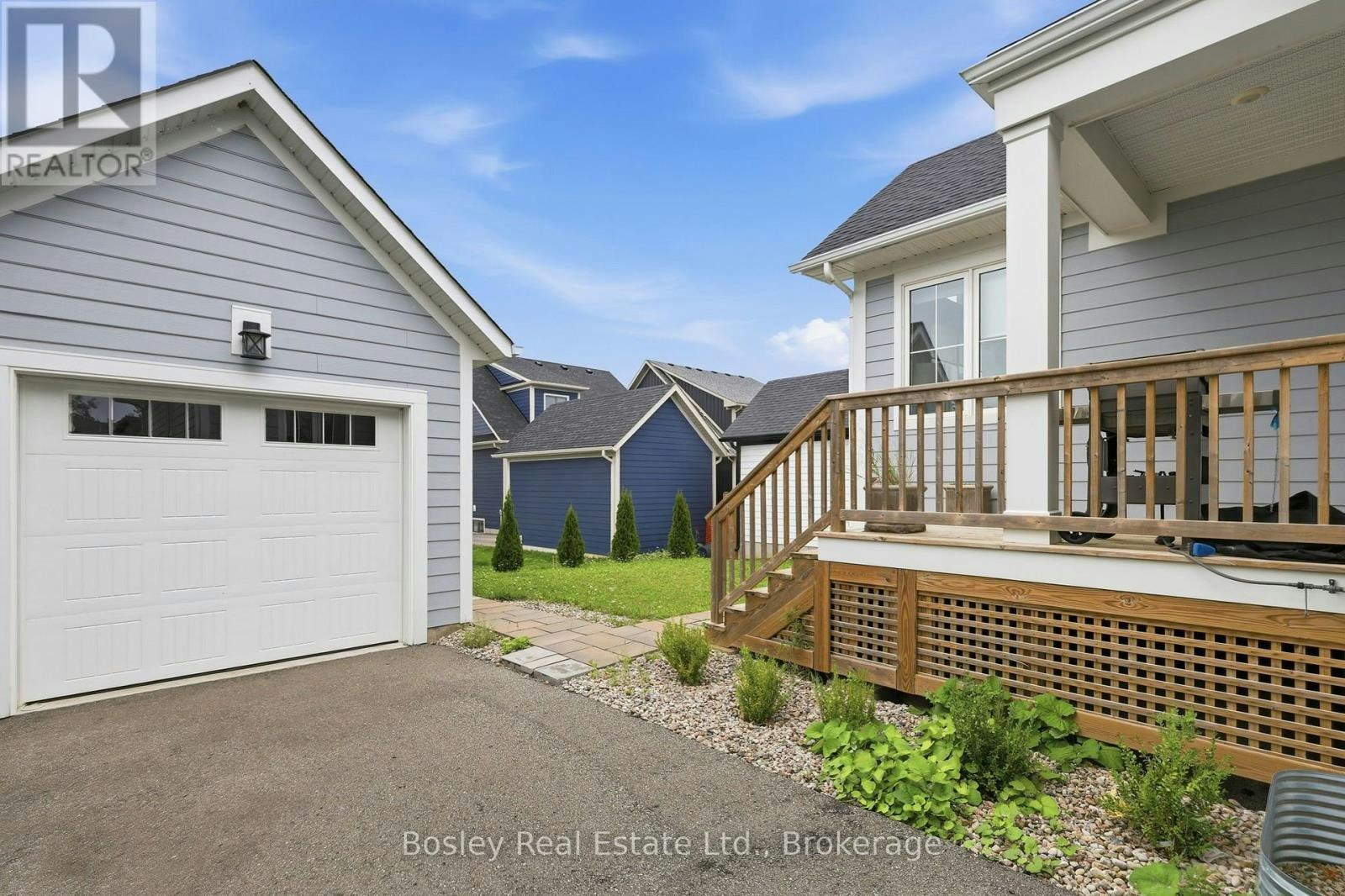 104 Sycamore Street, Blue Mountains, ON, L9Y 5S9 - 34