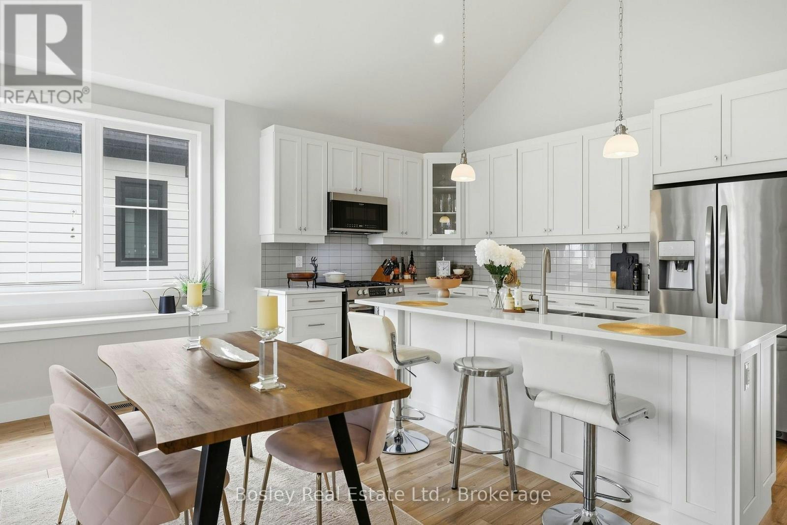 104 Sycamore Street, Blue Mountains, ON, L9Y 5S9 - 28