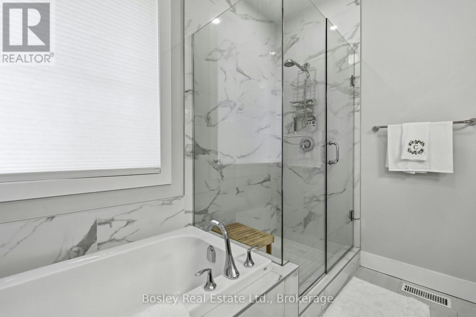 104 Sycamore Street, Blue Mountains, ON, L9Y 5S9 - 13