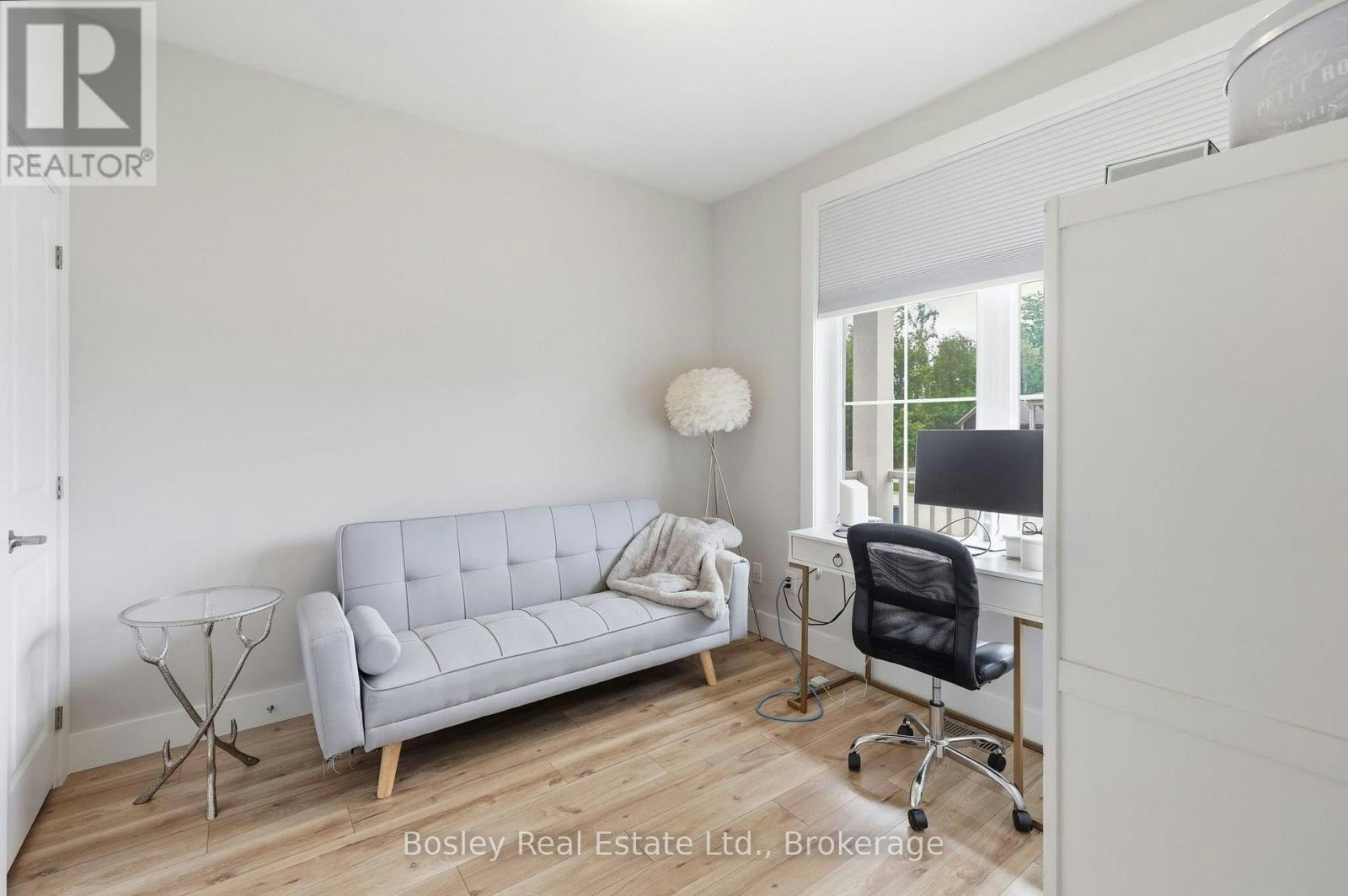 104 Sycamore Street, Blue Mountains, ON, L9Y 5S9 - 15