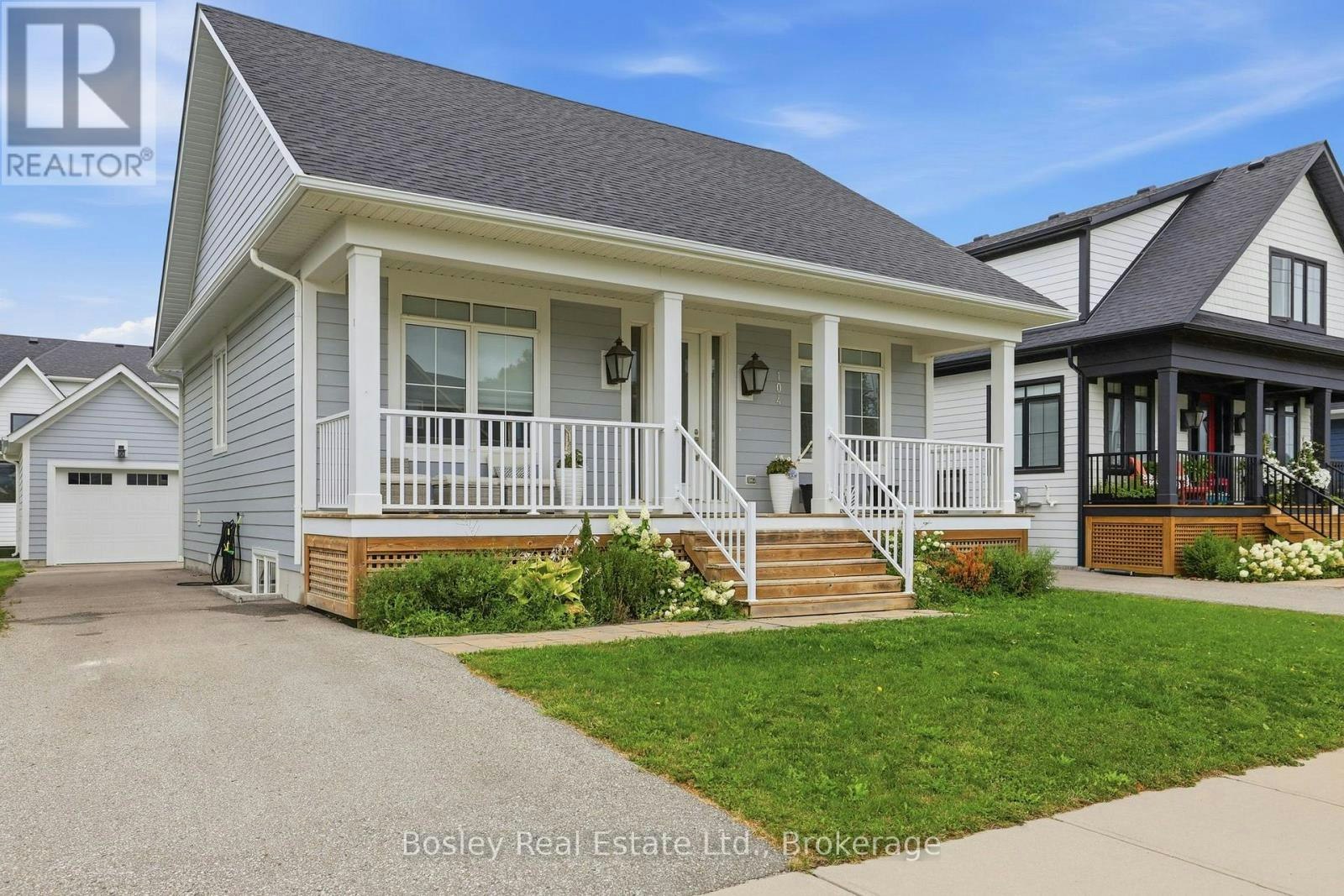 104 Sycamore Street, Blue Mountains, ON, L9Y 5S9 - 2