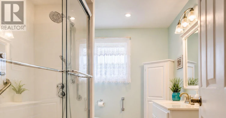 19 Roland Lane, London, ON, N5X 1E9 - 8