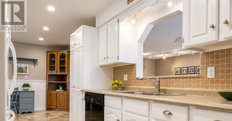 19 Roland Lane, London, ON, N5X 1E9 - 7