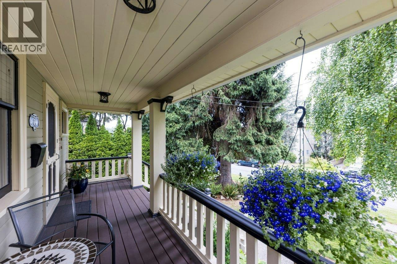 618 Colborne Street, New Westminster, BC, V3L 2C9