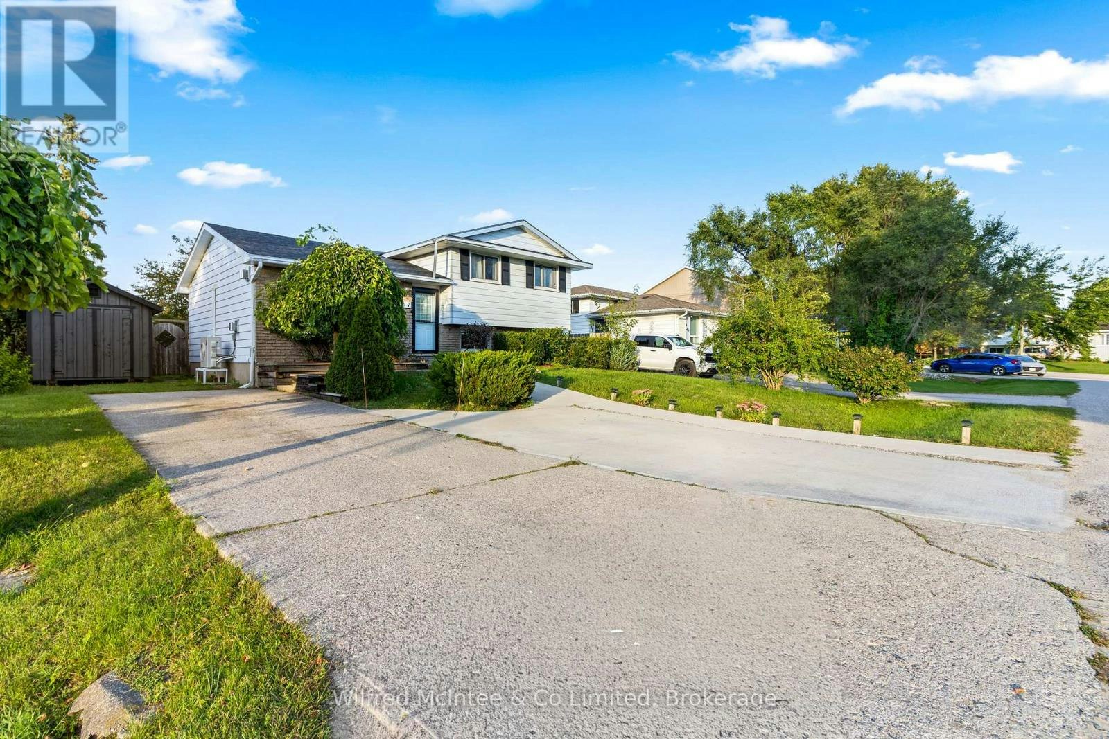 517 Wales Drive, Saugeen Shores, ON, N0H 2C1