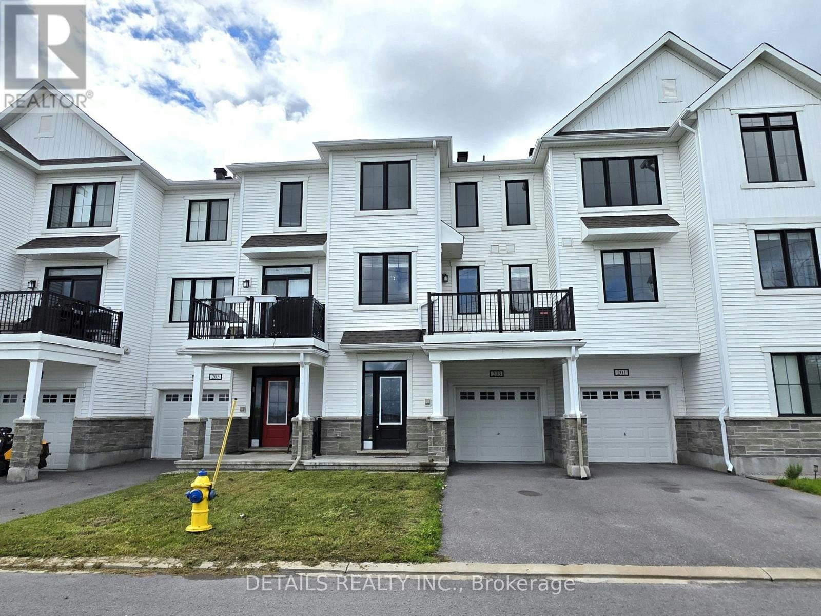 203 Hibernian Walk, Ottawa, ON, K2V 0R6