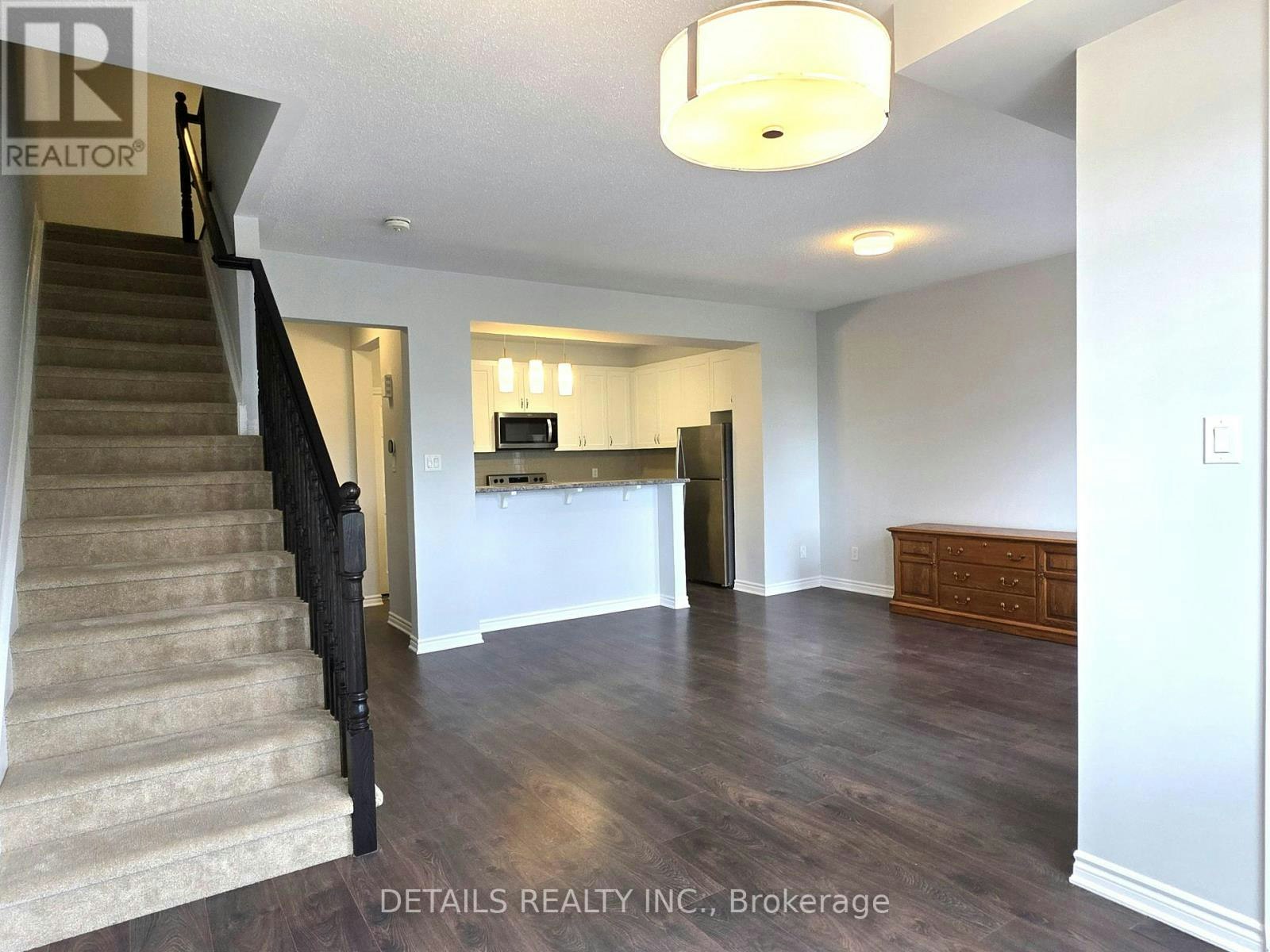 203 Hibernian Walk, Ottawa, ON, K2V 0R6 - 7