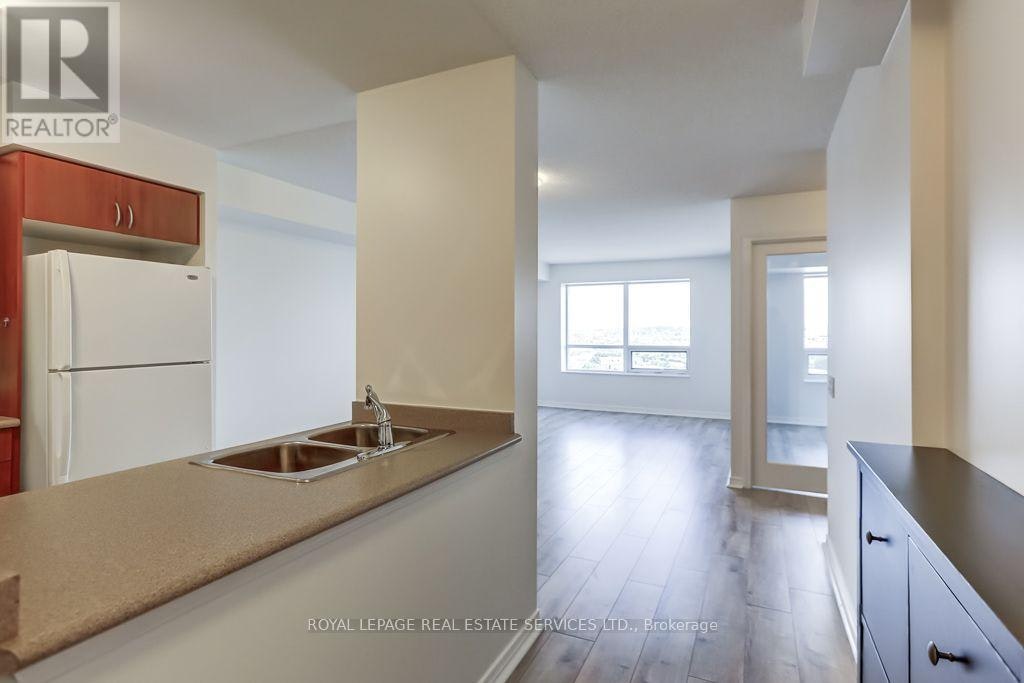 61 Heintzman Street, Toronto, ON, M6P 5A2 - 8