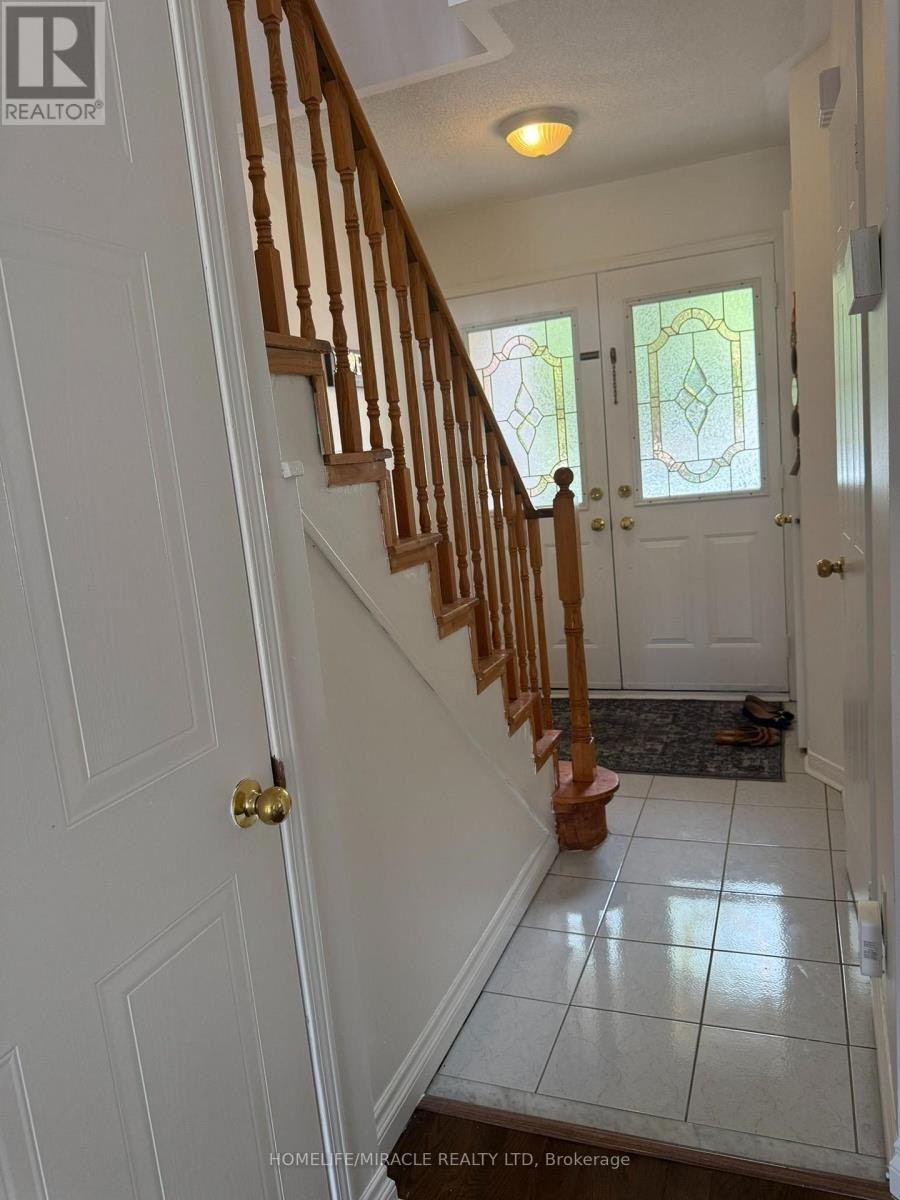 110 Richwood Crescent, Brampton, ON, L6X 4K7 - 6