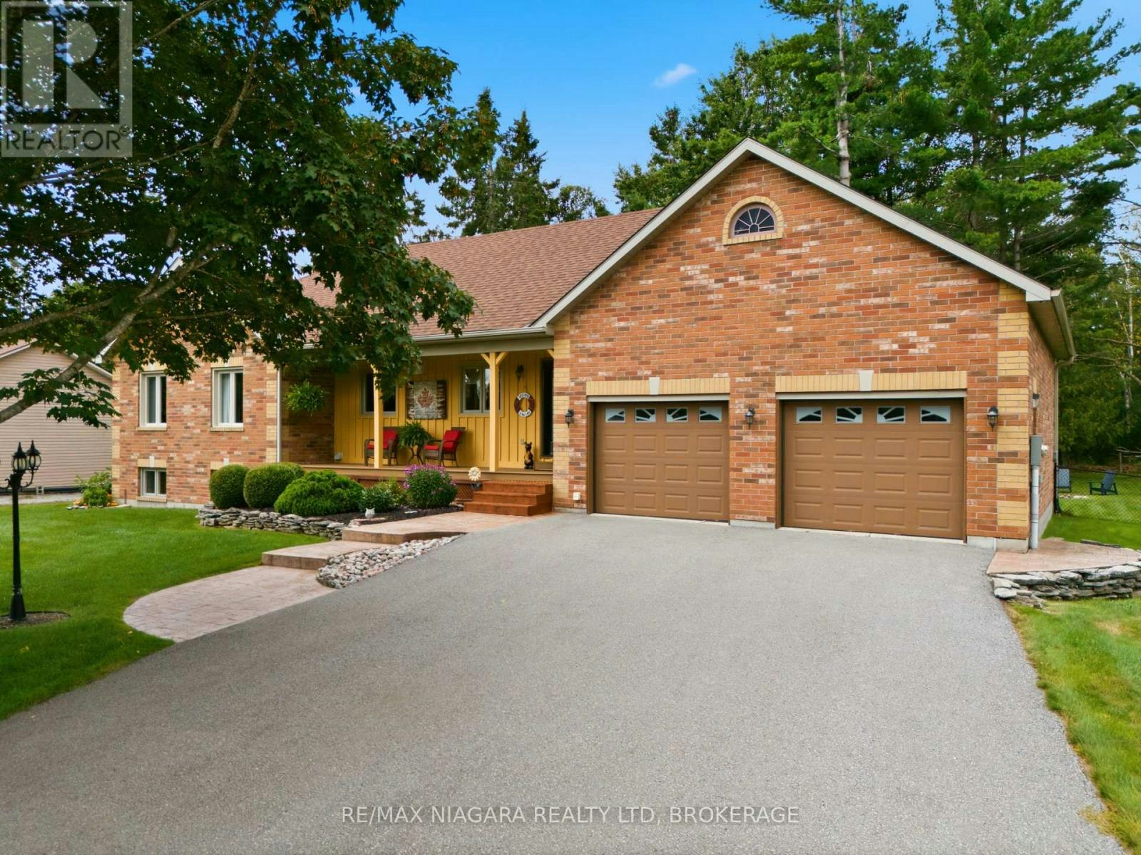 115 Pinewood Boulevard, Kawartha Lakes, ON, K0M 2T0