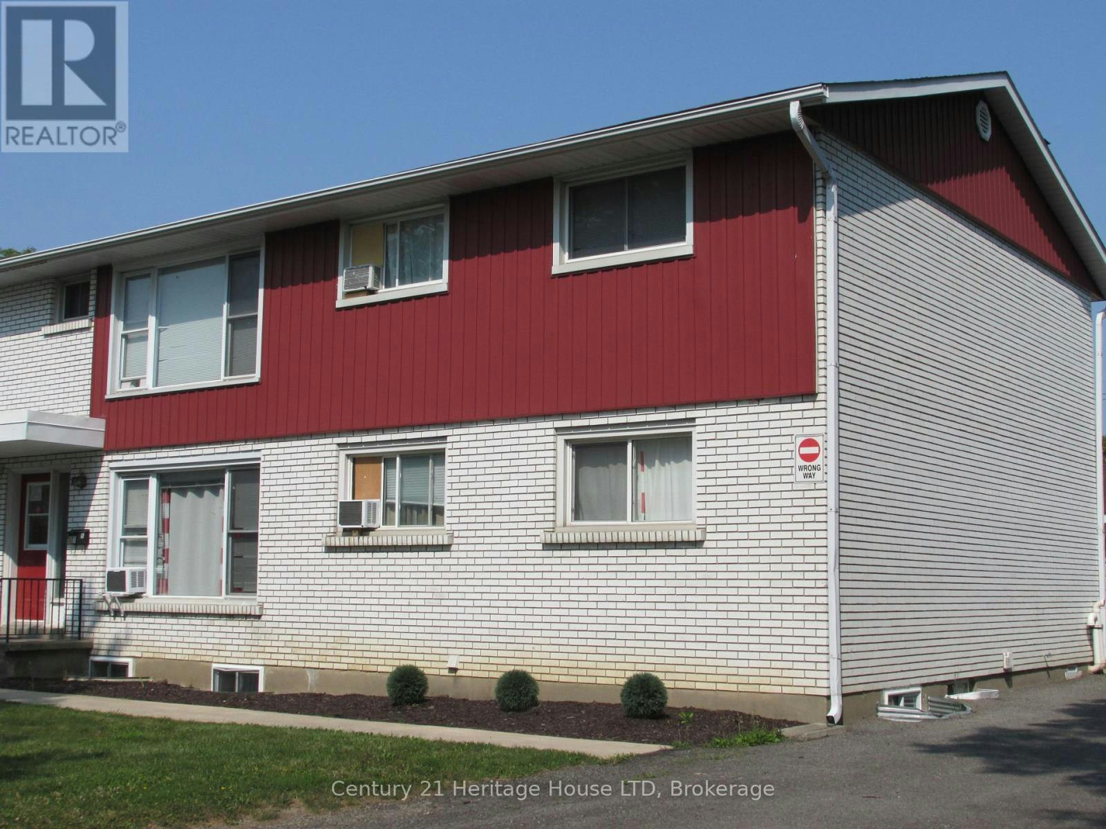 4-377 Glenridge Avenue, St. Catharines, ON, L2T 3K8