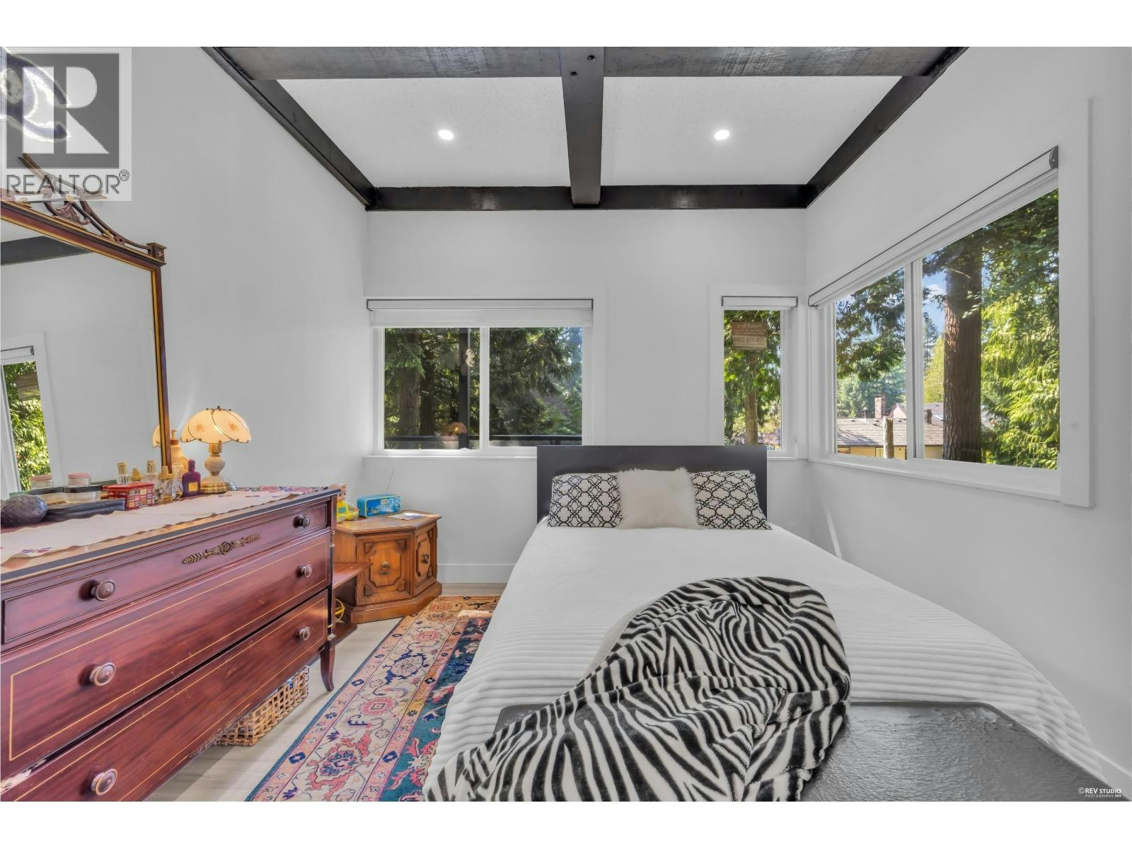4621 Caulfeild Drive, West Vancouver, BC, V7W 1E9 - 18