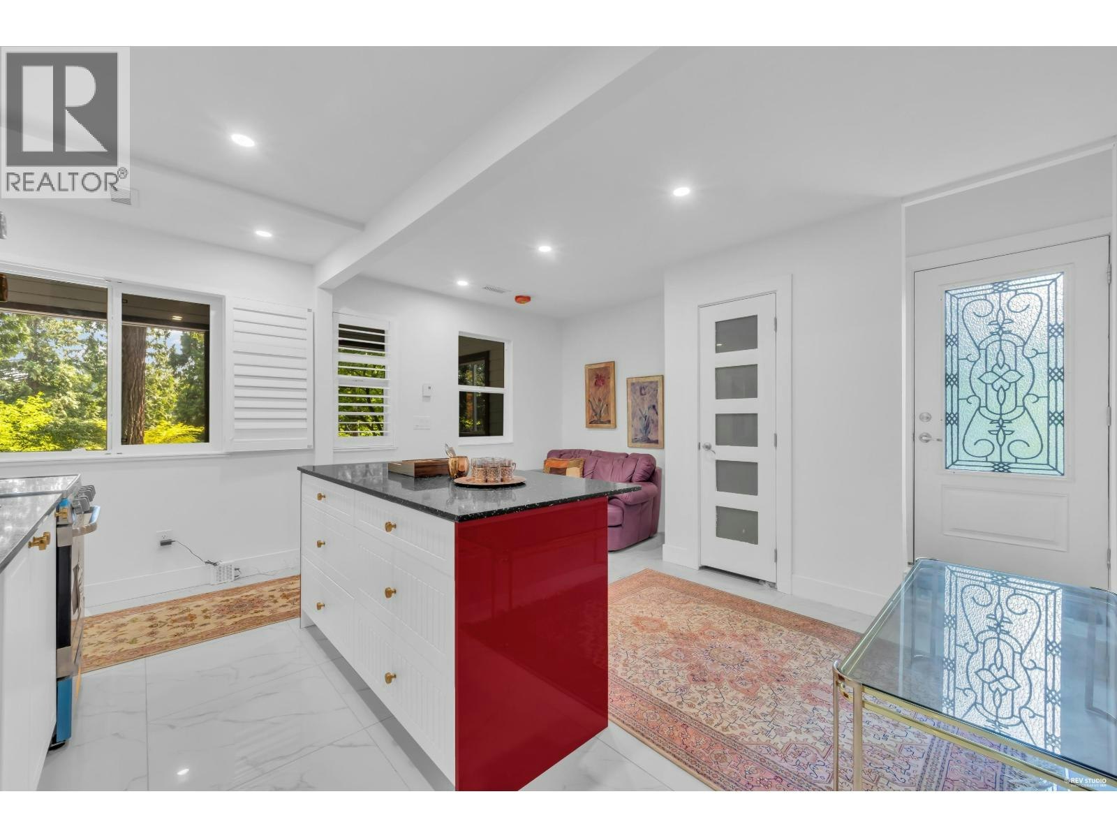 4621 Caulfeild Drive, West Vancouver, BC, V7W 1E9 - 34