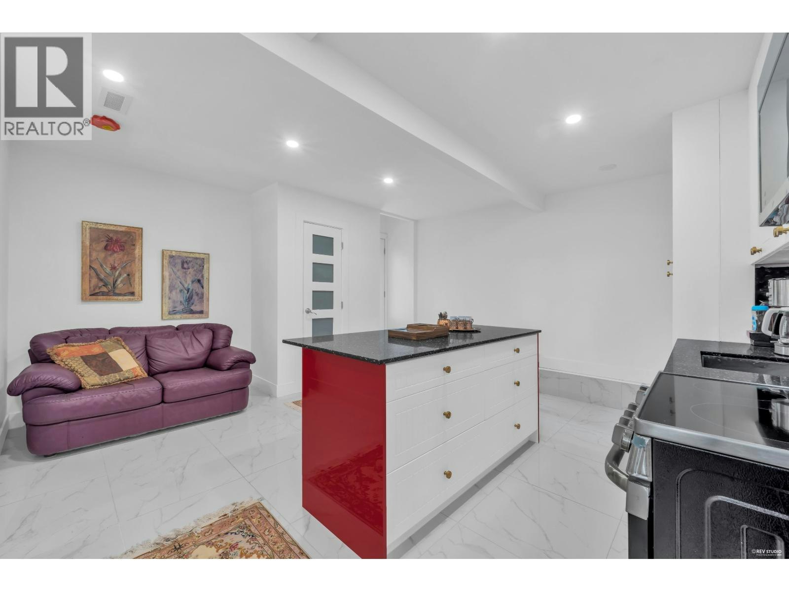 4621 Caulfeild Drive, West Vancouver, BC, V7W 1E9 - 32