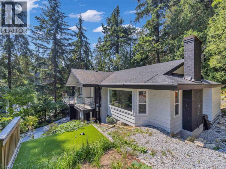 4621 Caulfeild Drive, West Vancouver, BC, V7W 1E9 - 36