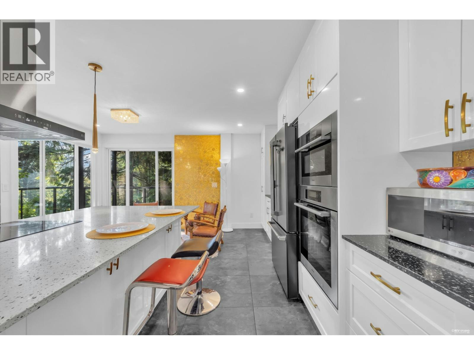 4621 Caulfeild Drive, West Vancouver, BC, V7W 1E9 - 11