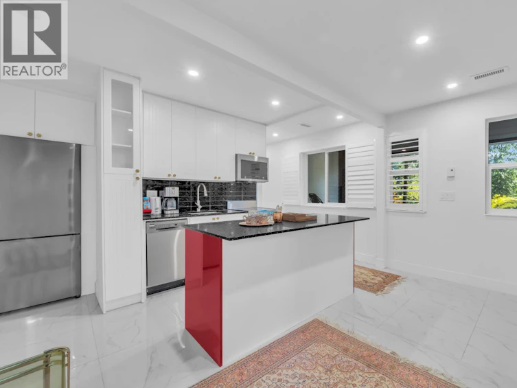 4621 Caulfeild Drive, West Vancouver, BC, V7W 1E9 - 33