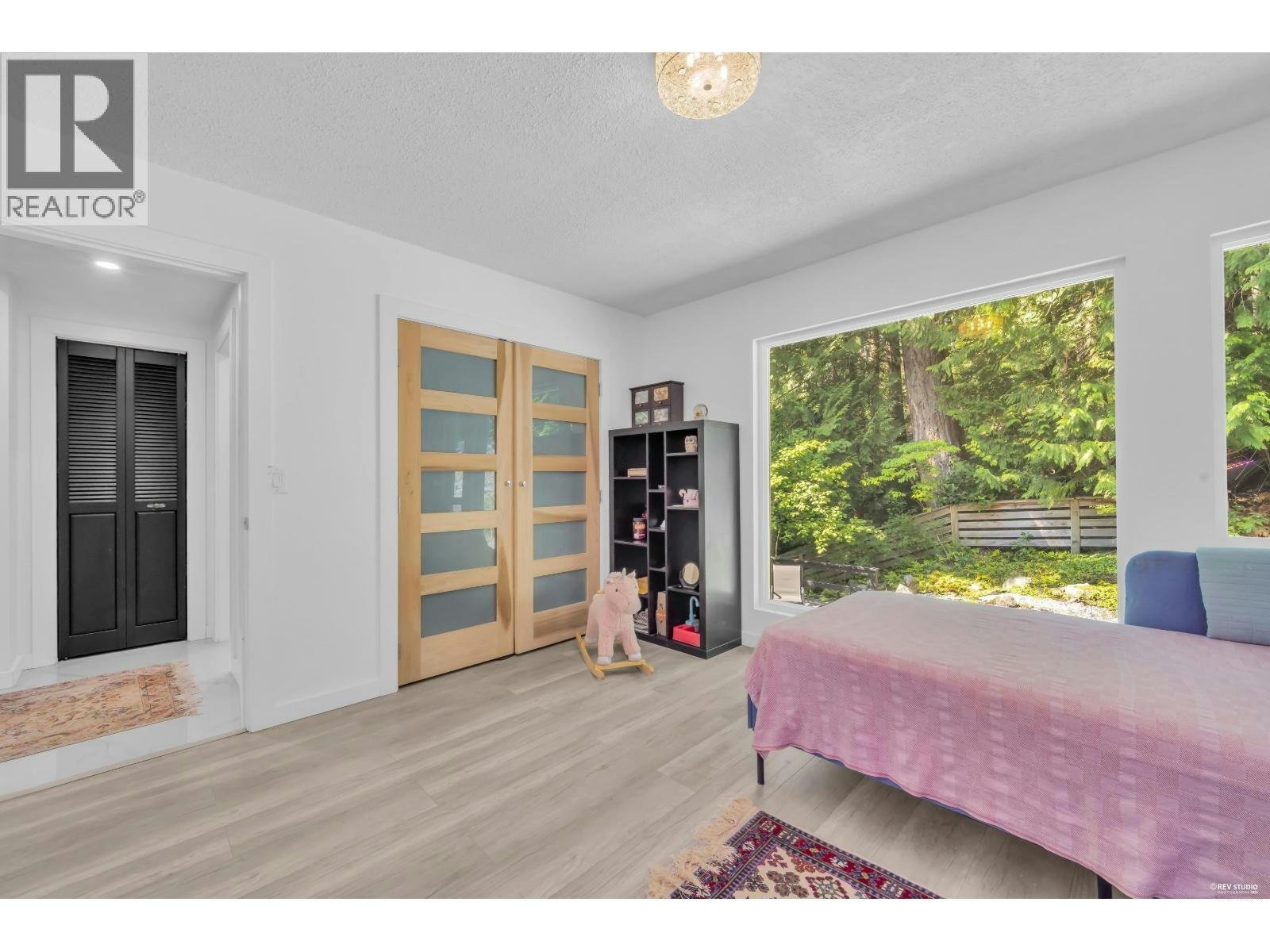 4621 Caulfeild Drive, West Vancouver, BC, V7W 1E9 - 21