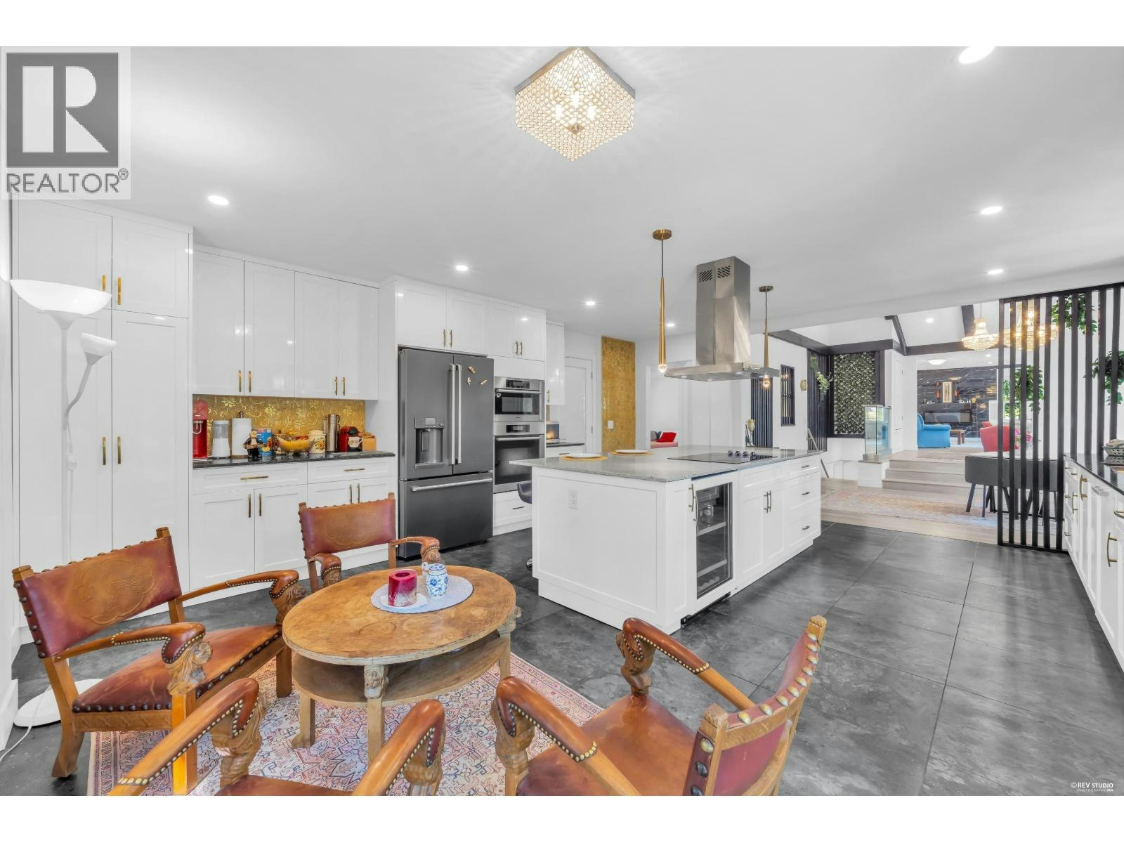 4621 Caulfeild Drive, West Vancouver, BC, V7W 1E9 - 12