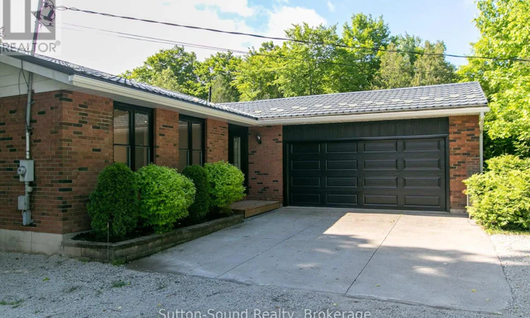 318743 Grey 1 Road Road