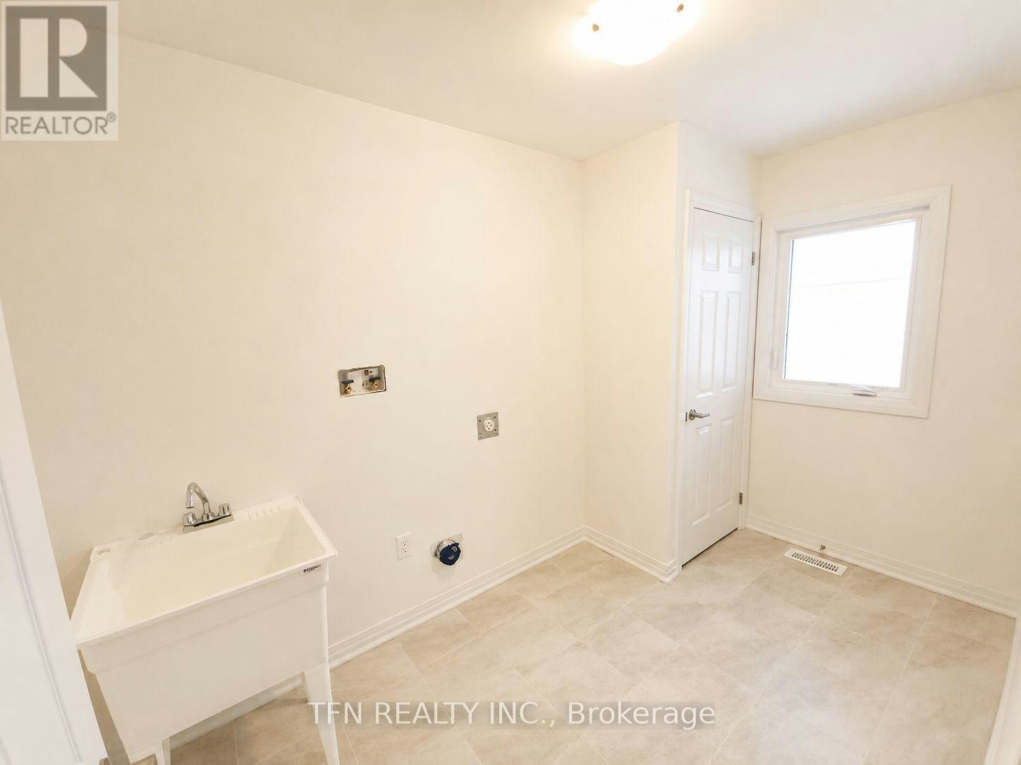 8 Wilmot Road, Brantford, ON, N3T 0K8 - 5