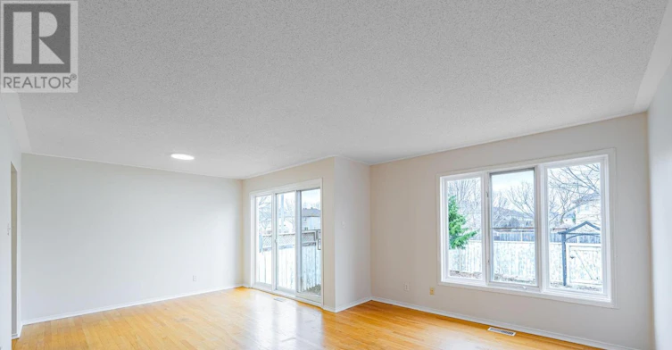 182 Windhurst Drive, Ottawa, ON, K2G 6J4 - 9