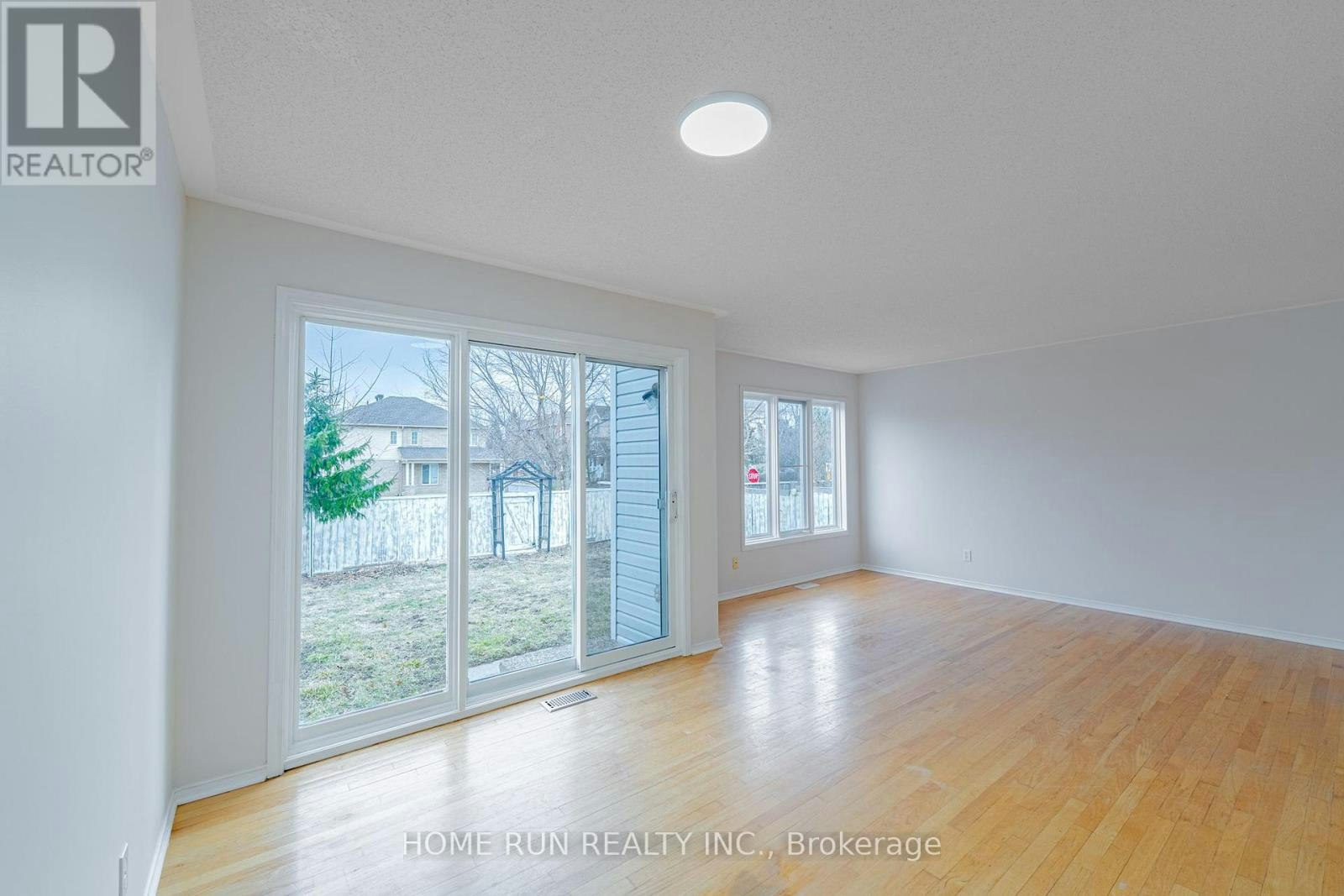 182 Windhurst Drive, Ottawa, ON, K2G 6J4 - 7