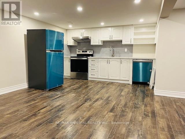 BASEMENT-31 Knowles Crescent, Aurora, ON, L4G 1Z6