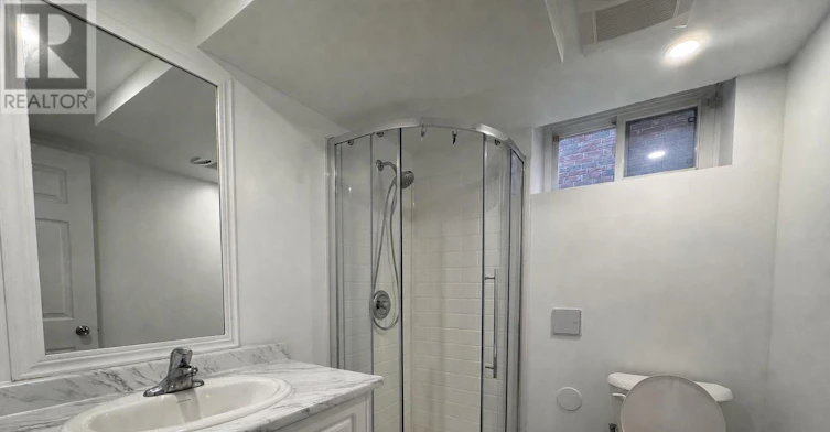 98 Sonmore Drive, Toronto, ON, M1S 1X4 - 4